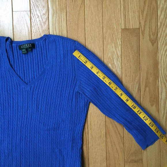 Ralph Lauren  V-Neck Cable Knit Blue Sweater Size P - Picture 6 of 7